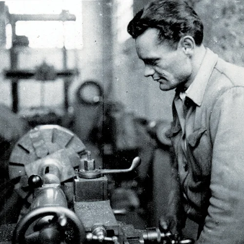 1962